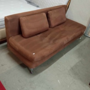Ágyazható kanapé barna színben